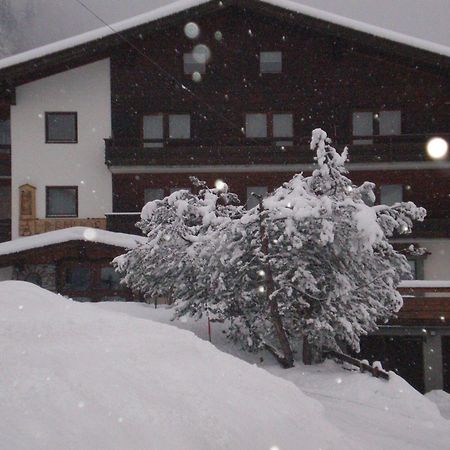 Hotel Alpenhof alt Lähn Exterior foto