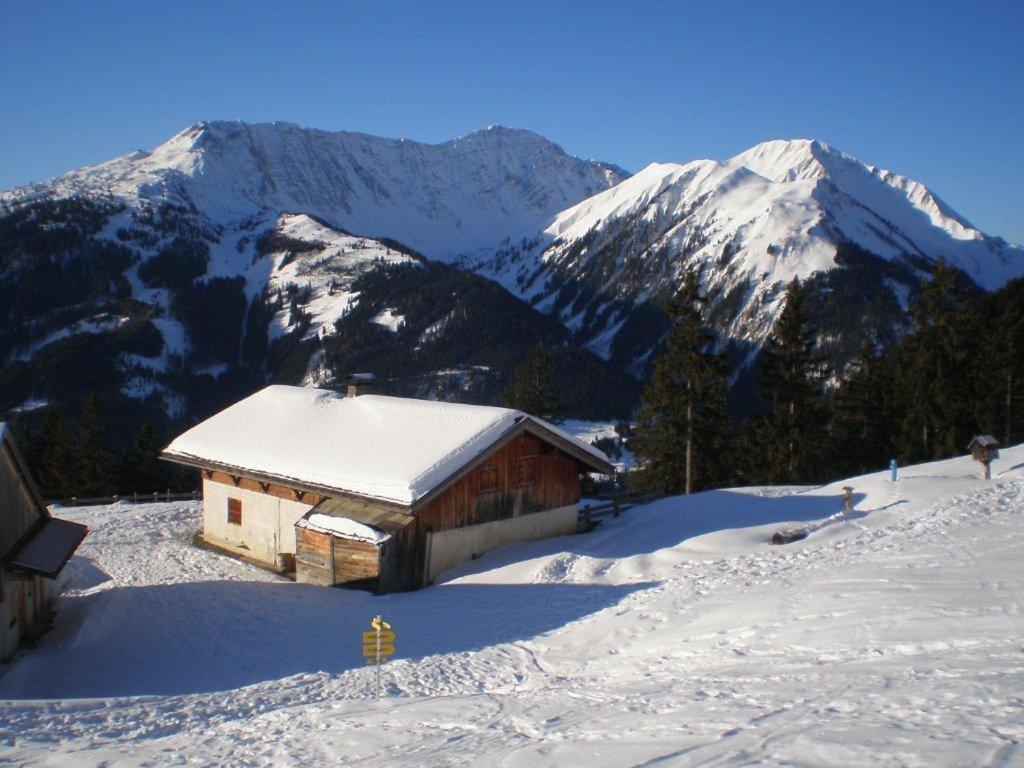 Hotel Alpenhof alt Lähn Exterior foto