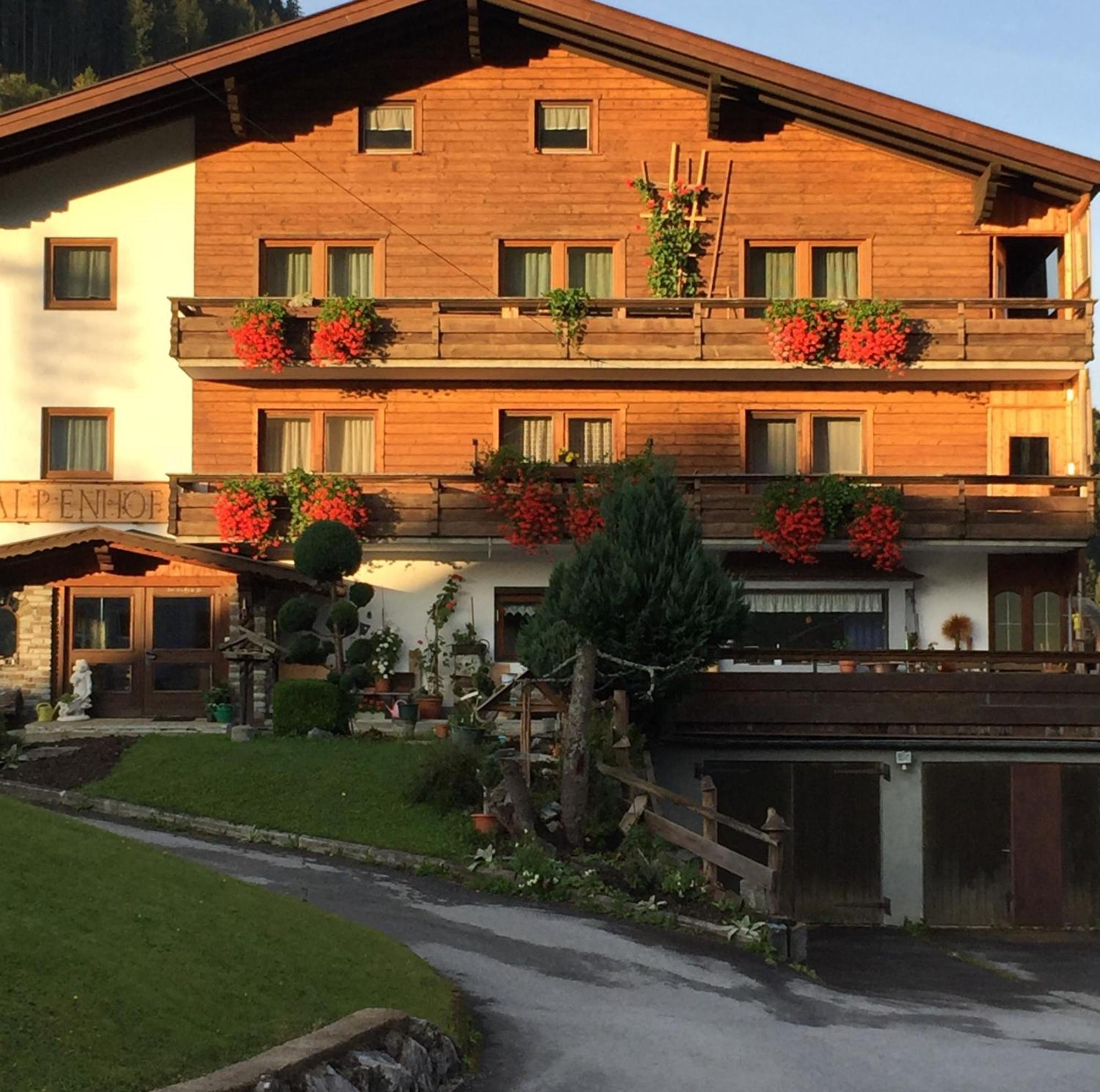 Hotel Alpenhof alt Lähn Exterior foto